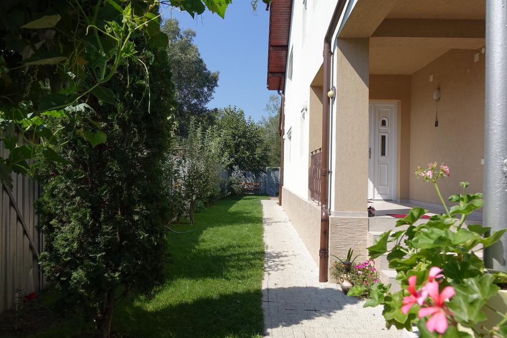 Casa File De Poveste Targu Jiu Luaran gambar