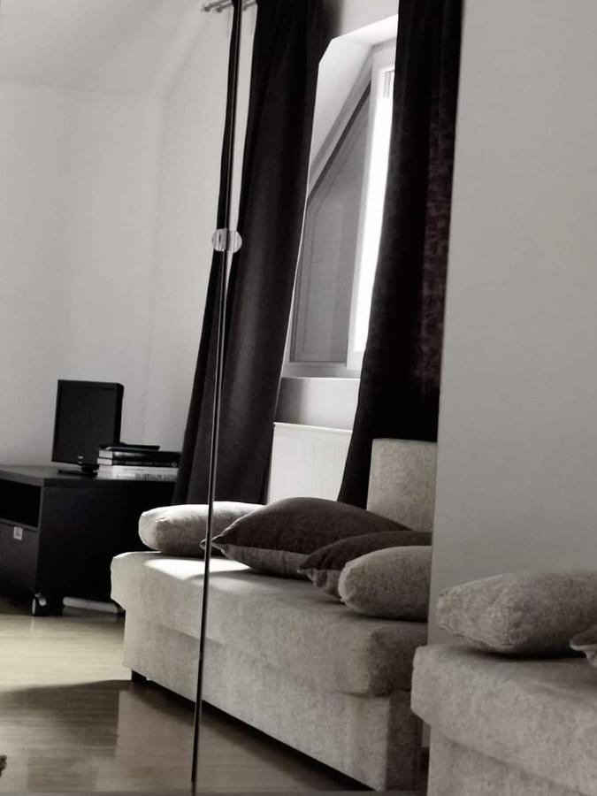 Casa File De Poveste Targu Jiu Luaran gambar